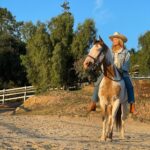 Beth Behrs Instagram - 🐎✔️🫶🏻 #rescuehorse