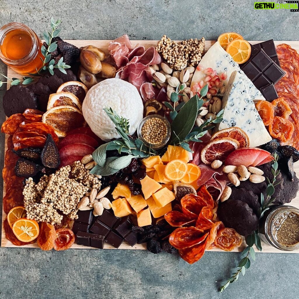 Bette Midler Instagram - As good as these witches look on a cheese board (thanks to @abiteofbette), @ladyandlarder has created 3 even more boo-tiful creepy cheese and charcuterie boards for your Hulaween watch party! Order by ‪10/21‬ to enjoy while watching the virtual show ‪on 10/30‬ supporting @nyrp. Link in bio for info or email hulaween2020@gmail.com #nyrphulaween
