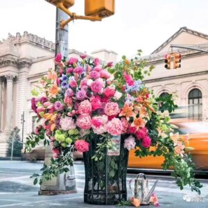 Bette Midler Instagram - Popping up all over NYC... Lewis Miller Designs.