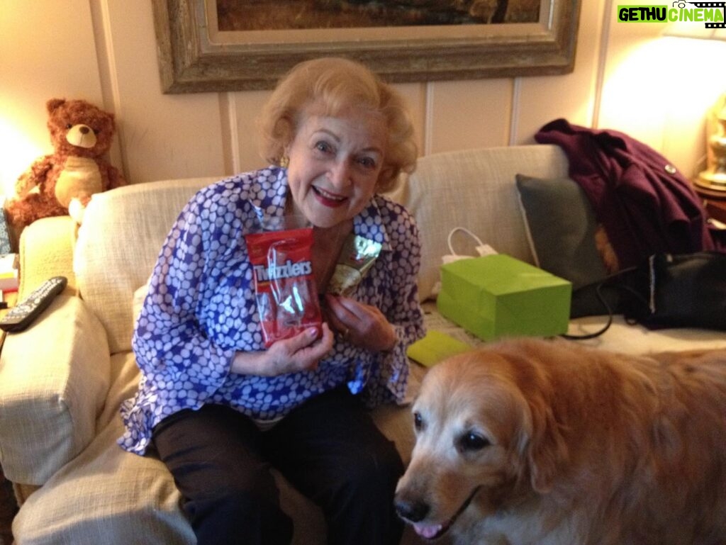 Betty White Instagram - How about “Treat Yourself Tuesday” ? A few of Betty’s faves: red licorice, pistachios and Pontiac 🙂 (goodies were a surprise from Georgia Engel. Photo was taken as part of the ‘thank you’ Betty sent back)