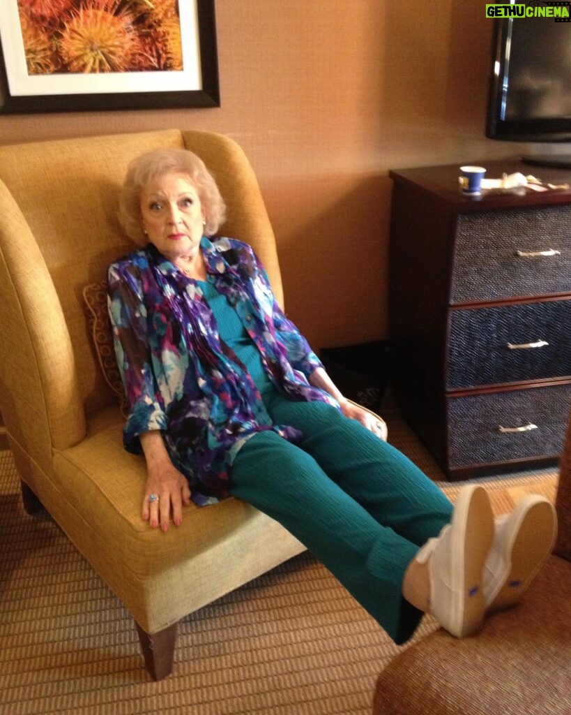 Betty White Instagram - TGIF! Sit back, relax, and put your feet up this weekend… unless you have more exciting plans! Note the look I got from Betty that one time I told her to relax and put her feet up while we were on a break while filing an in-flight piece for an airline 😂