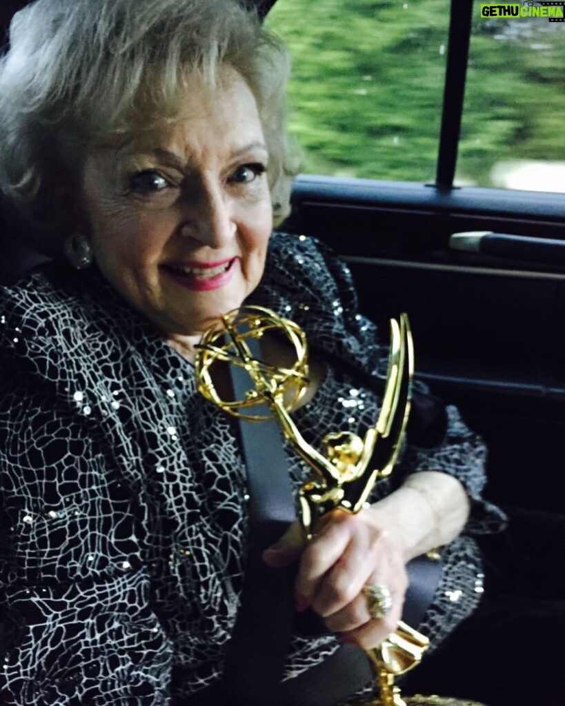 Betty White Instagram - Friday Fun! Being in the car with Betty after an event or a job was always an absolute delight! Here she is on the way home from receiving a Daytime Emmy for Lifetime Achievement. Her joy, gratitude and downright giddy enthusiasm was so sweet and contagious. And so… I hope you’re heading into the weekend with the giddy enthusiasm of Betty White hugging a newly acquired award :)