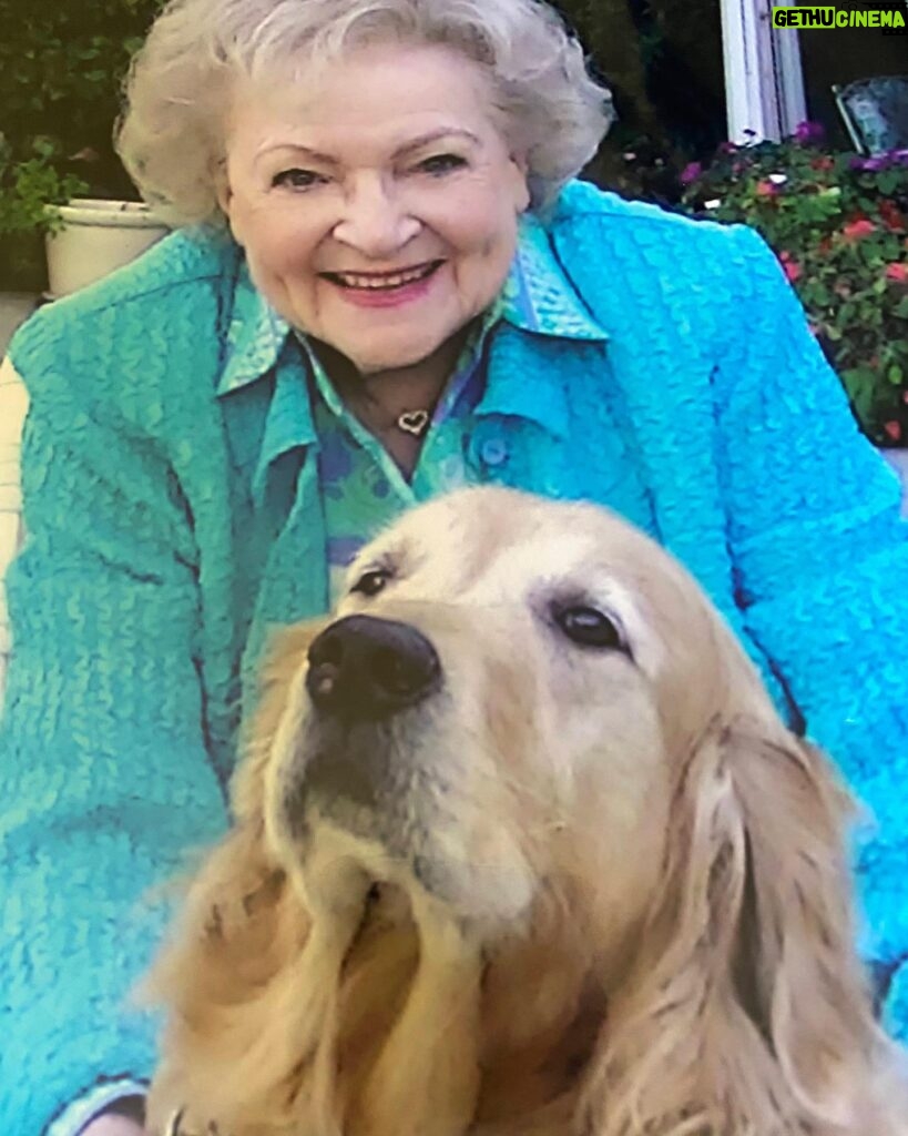 Betty White Instagram - Let’s get back to some animals! Here’s a pic of a photo I found in a box at my house. Betty and Pontiac in her back yard. Smile! It’s almost the weekend 🙂