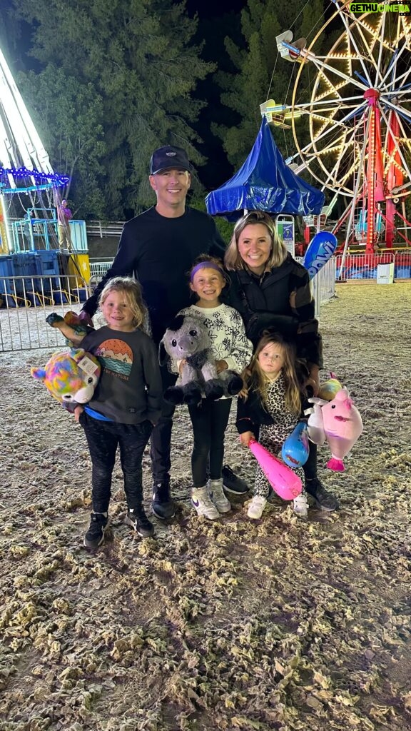 Beverley Mitchell Instagram - What a night! Family fun and memories made! Nothing kicks off fall like a carnival! #familytime #love couldn’t think of a better way to celebrate 15 years of marriage to the best human I know with the little human that came from that love! Happy anniversary baby! 15 years of loving you and still going strong! #happyanniversary #15years #married