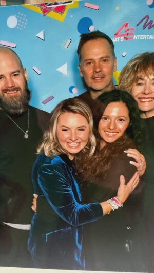 Beverley Mitchell Instagram - These people will always be apart of my #happyplace #7thHeaven #family @realbarrywatson @mackrosman #davidgallagher #catherinehicks #90scon