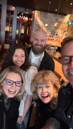 Beverley Mitchell Instagram - Beyond grateful for these crazy humans that I call family! To say that this was needed was an understatement, my heart is full and I have been so blessed to love and laugh with them! Thanks you @thats4ent for brining us together for #90scon I love you @realbarrywatson #davidgallagher @mackrosman #catherinehicks We even FaceTimed @jessicabiel There is a whole lotta love in this group #family #thecamdens #7thHeaven #lucy #matter #simon #ruthie #annie