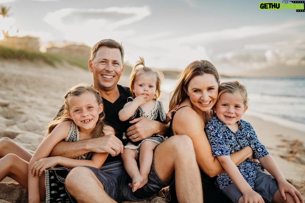 Beverley Mitchell Instagram - Sending all my love and prayers to the people of #maui You have given my family and I some of our fondest memories! #love #prayers #prayformaui 📸 by @flytographer