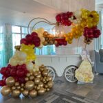 Beverly Bello Instagram - Fière de nos scénographies de groupe à Disney 🌈 J’aime tellement ce monde féerique de ballons 🎈je me régale je me suis découverte une passion pour la décoration de vos événements avec des différents thèmes @beverlyb_events 🌺 un grand merci pour votre confiance . Un grand merci à mes formatrices @mybbshowershop & aux filles du réseau 🎈 Pour les devis par mail : Beverlybevents34@gmail.com @beverlyb_events