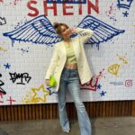 Beverly Bello Instagram - SHEIN a LYON 🛍 😅☑️ pop-up du 11 au 14 mars 6 rue de la Part-Dieu à Lyon C’est un endroit parfait pour son shopping 🛍 je suis fan de la nouvelle collection 🛍 Avec mon code promo : Beverly23 ( - 15% supplémentaire sans minimum d’achats sur tout le site français ) @sheinfrance_ @unexpected.management #sheinloveslyon #meetshein #sponsorisé