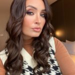 Beverly Bello Instagram - 🤎🤍