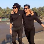 Bhavin Bhanushali Instagram - Dance with my yaar ❤️ Tag your yaars and #GoMastMalangJhoom #MastMalangJhoom #BadeMiyanChoteMiyan