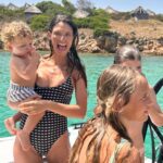 Bianca Balti Instagram - Life is better on vacation ☀️🚤