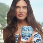Bianca Balti Instagram - Let’s get #DGBeauty makeup ready in Capri for a total #DolceGabbana look. Video @kloss_films #DGMakeup #MadeinItaly