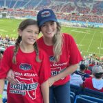 Bianca Castanho Instagram - ❤️💙❤️ #familytime #gameday #football