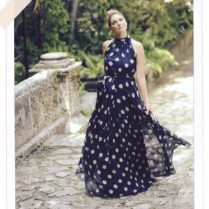 Blanca Soto Instagram - Maravilloso Lunes, Let’s Do this ✨ Love 💙 @carolinaherrera #eraofherrera Una Nueva Semana para hacer tus sueños realidad 🦋 Dreamy 🦋
.🌈
.🌈
.🌈
#MondayMotivation #Happy #Love #polkadotdress #MondayBlues  #MondayMood #photoshoot #actress #Model #teamsoto #infinito #Besazos 📷 @tatogomez @wearevoicer @crisrovere
