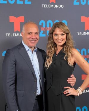 Blanca Soto Instagram - THANK YOU !! Telemundo Studios Screening 2022 #toostrongtostop @telemundo
