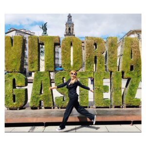 Blanca Soto Instagram - Hermoso día!! 🤗#Gratitud #happiness #lookoftheday #traveling #vitoriagasteiz #instaphoto #teamsoto 💕#infinito #besazos #instamood 😘😘😘