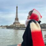 Bona Instagram - 나의 늘, 오랜시간 로망이였던 파리 그리고 런던의 크리스마스🎄♥️ 열심히 달려온 2023년을 또 차곡차곡 잘 채워 보내는것 같아 뿌듯하네요◡̈ 또 다가올 2024년도 모두들 건강하시고, 행복한 시간들로 채워지시길☁️ Happy New Year! 새해 복 많이 받으세요🤍