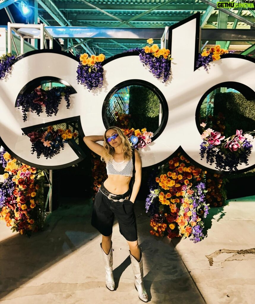 Brandi Cyrus Instagram - MY FIRST EDC 🥹🥹 What a magical place!!!! Thank you to everyone that crammed into the YEEDC saloon to dance with me!! SoOoO much love at @edc_lasvegas and I can’t wait to come back ❤️‍🔥❤️‍🔥❤️‍🔥