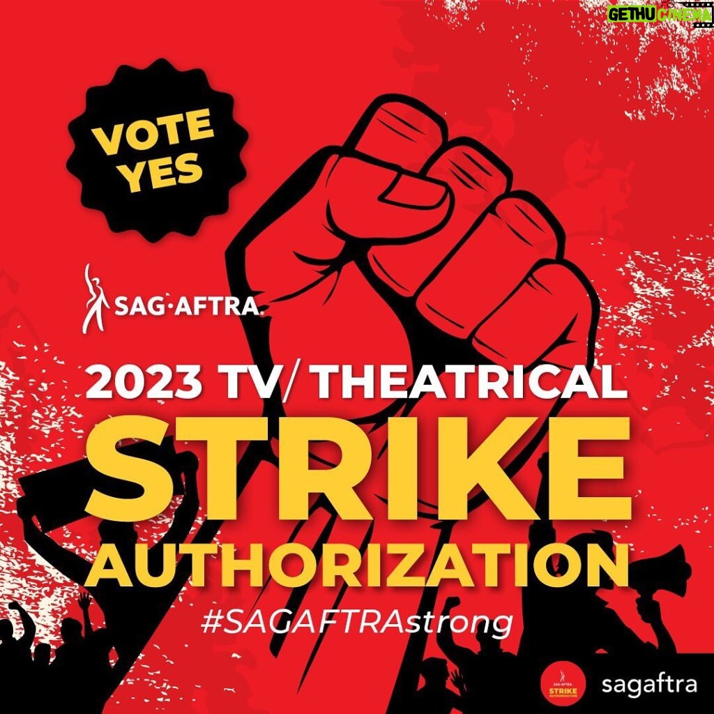 Brandon Routh Instagram - Thank you 🙌🏼 @sagaftra National Board for UNANIMOUSLY agreeing to send a Strike Authorization Vote to members!!! This is a longtime coming!!! My vote is a YES! #SAGAFTRAStrong Proud to stand in solidarity with our sister guild @wgaeast/@wgawest. 👊🏼 Creatives want, NEED, to create & inspire! ❤️ Fear of not being able to do what we love can lead to accepting so much less than we (everyone) deserve. So much so, that it’s hard to stand against the weight of corporations— when it’s them against one. But together, we are stronger. We can, and must insist on boundaries WE, are comfortable with. When we don’t, we get mistreated & devalued, which then greatly diminishes our creative spirit. I guess corps don’t care if they kill that spirit now—because they’ll have AI regurgitate the collective creativity of humanity? They will still make some money. When that mine is exhausted, they will just search for another, and another, and continue to take & take. Creatives are change makers. Helping to show what our future world could look like (good & bad), and reminding ourselves of both the horrors & miracles of the present & the past, so we might learn from them, and then create more joy. Fights like these are not just about one specific Union—or just Film/TV jobs. It’s: Teachers. Teamsters. Service Employees. Laborers & Craftsman. Commercial & Culinary workers. State, County, & Municipal workers. Nurses, EMT, Firefighters, Police. And many more. #UnionStrong I come from a proud #UnionFamily. I proudly support the @sagaftra stance. I emphatically urge ALL @sagaftra members to vote YES on the Strike Authorization Vote. 💪🏼💪🏼💪🏼💪🏼💪🏼💪🏼💪🏼💪🏼💪🏼 ❤️❤️❤️❤️❤️❤️❤️❤️❤️