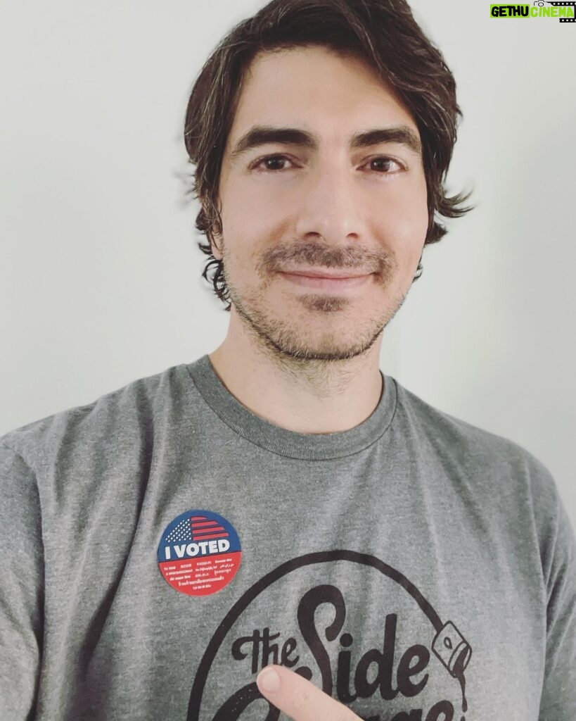 Brandon Routh Instagram - Let’s go #California! Time to #vote! And that goes for the handful of other states having primary elections today! 🗳