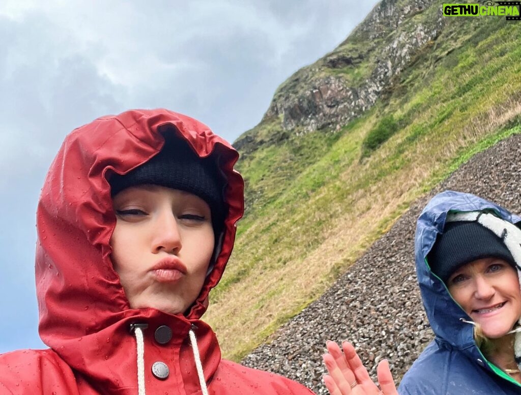 Brec Bassinger Instagram - Mom and daughter go to Ireland 🇮🇪 Xo.