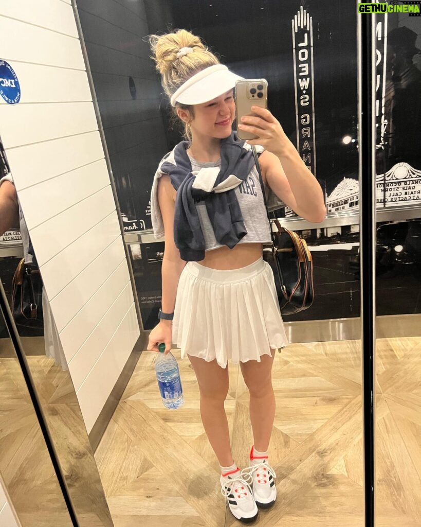 Brec Bassinger Instagram - Some recent life things💛 Good people, fun things, and way too many pickleball ready outfits 😌 Xo.