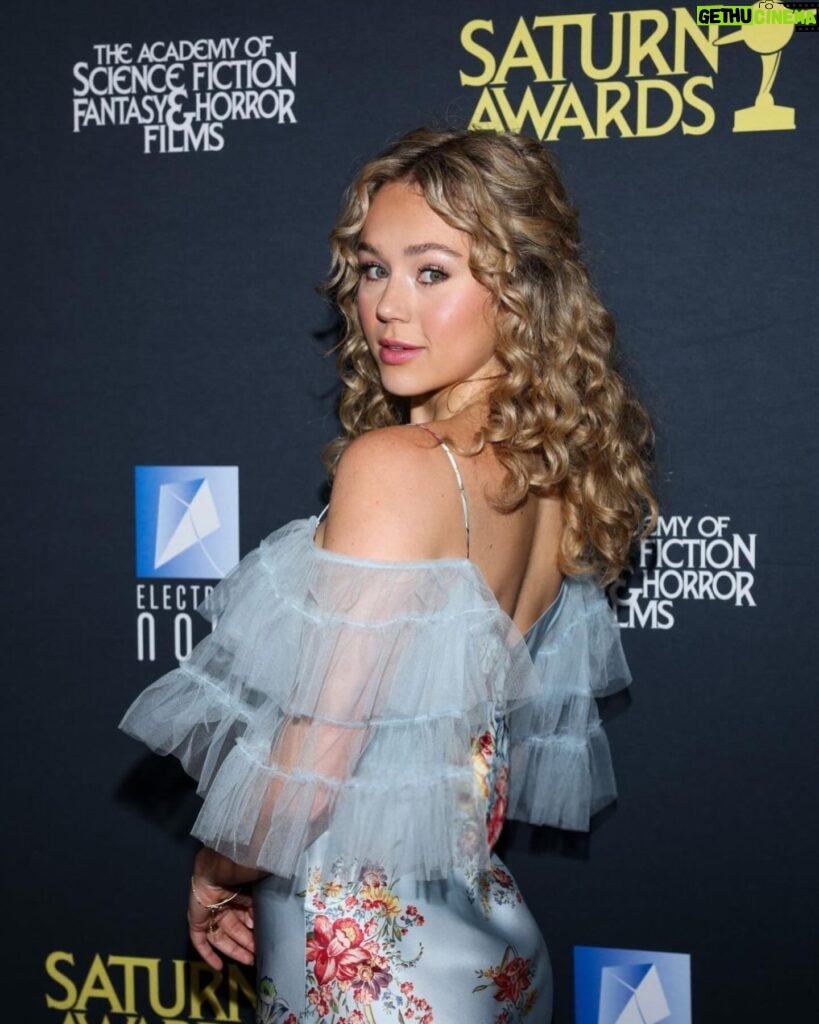 Brec Bassinger Instagram - Thank you @saturnawards for an out of this world night🖤 xo