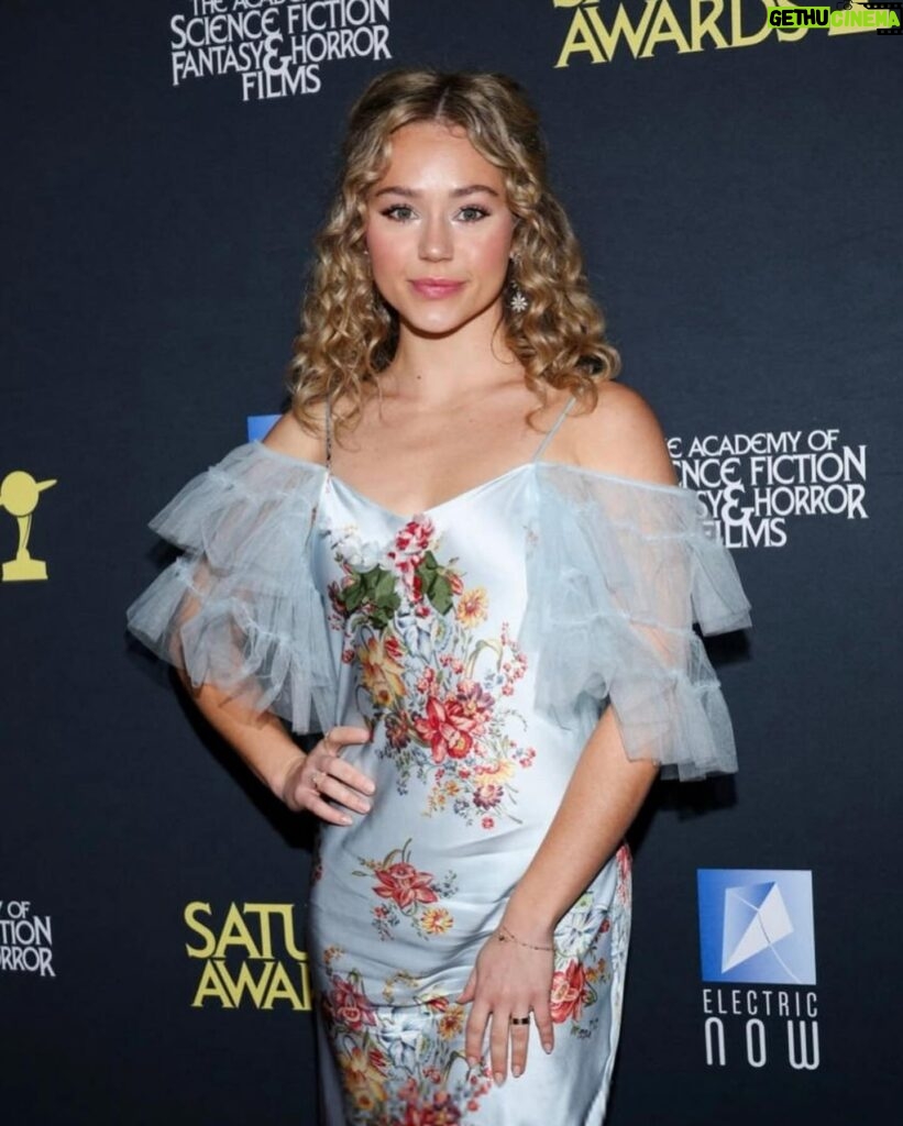 Brec Bassinger Instagram - Thank you @saturnawards for an out of this world night🖤 xo