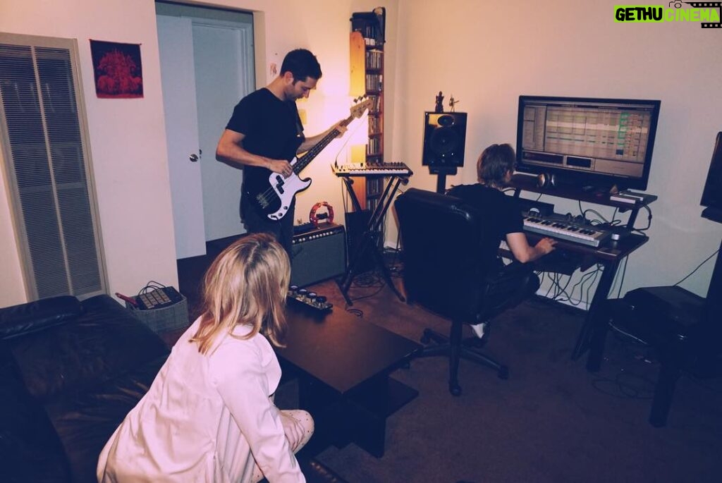 Bridgit Mendler Instagram - Snap My Fingers evolved from a jam session in the studio with Book and Bastian. Custom live snaps included 😜 more coming soon