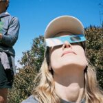 Brie Larson Instagram - Eclipse gazing with pup 💛