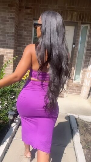 Brittney Bee Starr Williams Instagram - BLACK FRIDAY SALE Everything 60% OFF ‼️‼️‼️‼️
Eleven22online.com @eleven22online 
NO CODE NEEDED !!!!! #blkfriday