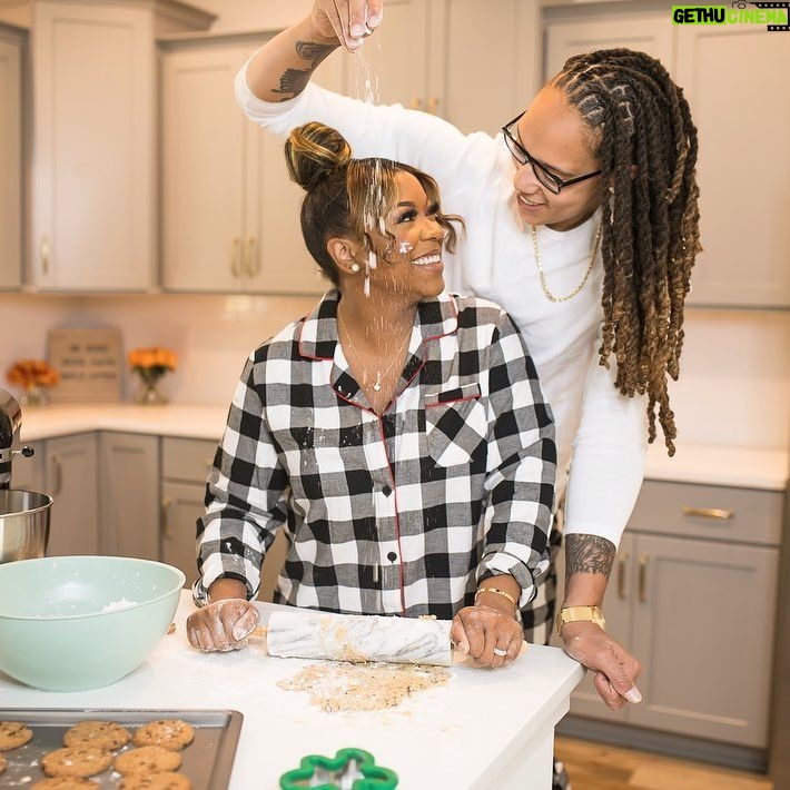 Brittney Griner Instagram – My Wife Done Challenged Me To A Christmas 