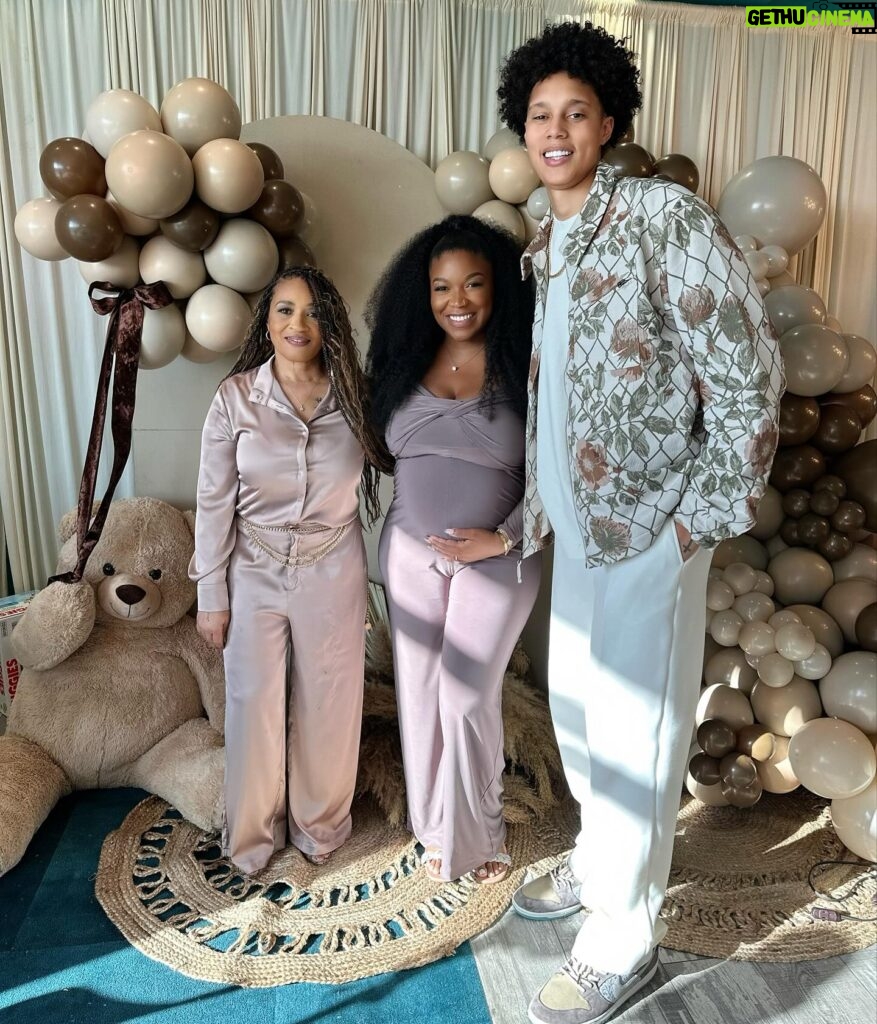 Brittney Griner Instagram - This Mother’s Day is hitting a little different as I watch my beautiful wife create life 🥹 Happy 1st of many Mother’s Day baby, I love you! & Happy Mother’s Day to my Mother in law. You created one spectacular woman that I get to share and cherish life with, thank you 🤍