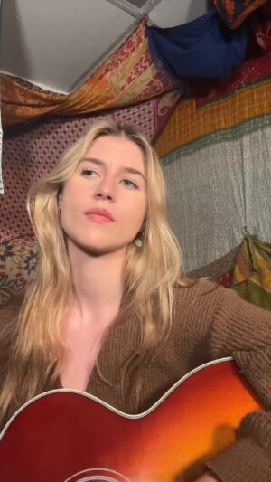 Brooke Elizabeth Butler Instagram - if you wanted to give this a stream, I would certainly not hate that <3