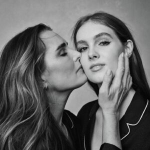 Brooke Shields Thumbnail - 69.6K Likes - Most Liked Instagram Photos