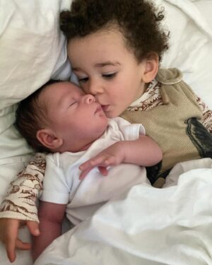 Brooke Vincent Instagram - THREE years of  Monroe 💫☀️💛