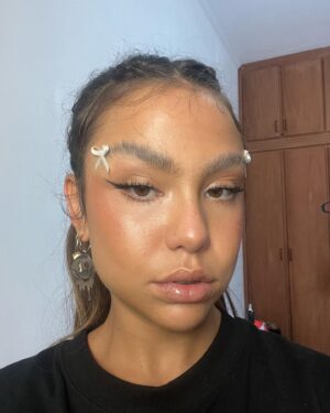 Bruna Carvalho Instagram - Compilado de beleza do Lolla ✨