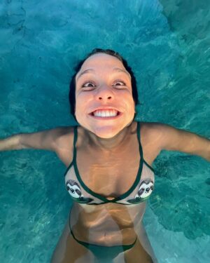 Bruna Carvalho Instagram - Photo dump de piscina pq era tuuuudo que eu queria agora!