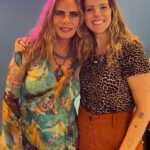 Bruna Lombardi Instagram - #repost @tatibernardi Das entrevistas mais bonitas da vida. Obrigada @brunalombardi 💕 Uma troca de amor com essa linda pessoa num dia de eclipse total. @tatibernardi ❤️🧡