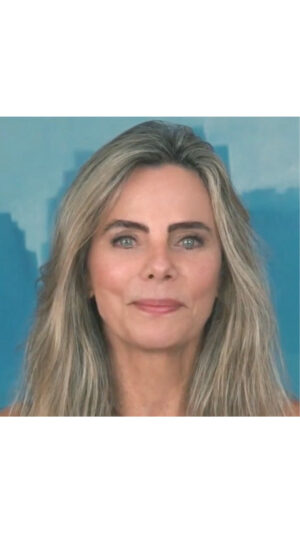 Bruna Lombardi Instagram - Seu direito é descobrir a sua felicidade. Assiste e me diz se você concorda.

Vem assistir mais vídeos no meu canal do Youtube! Lembra de se inscrever e fazer parte. 
#brunalombardi
#redefelicidade
#liberdade