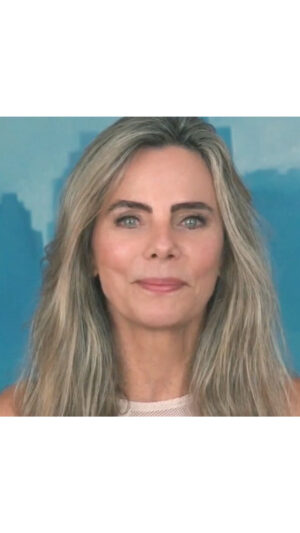 Bruna Lombardi Instagram - Você tem o direito e o merecimento, assiste esse video e me diz.

Vem assistir mais vídeos no meu canal do Youtube!  Lembra de se inscrever e fazer parte. 

#brunalombardi
#redefelicidade
#recomeçar
#esperança
#motivação
#intuição