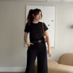 Bruna Vieira Instagram - Quantos anos você tinha quando descobriu que criaram a calça perfeita? Ela é confortável, elegante, versátil, fresquinha e de qualidade. Foi um achado feito na @shoulderoficial que vai durar muuuito no meu closet e pouco no estoque porque ela já é sucesso aqui na rede. Quando der, passa na loja e experimenta pra você sentir no corpo, tá? Pra essa e todas as outras estações! use cupom BRUNAVIEIRA pra ter desconto na sua próxima compra! ;) Ref da calça: 241081900 #CalçaPerfeitaShoulder #CalçaShoulder #LookAlfaiataria #ShoulderOficial #AlfaiatariaShoulder #Alfaiataria publicidade