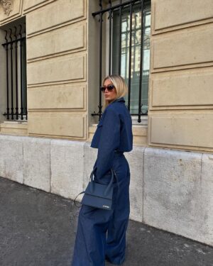 Éloïse Appelle Instagram - Est-ce que le bleu serait entrain de devenir une de mes couleurs préférés? 💙