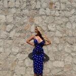 Éloïse Appelle Instagram - blue dress baby 💙
