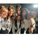 Élodie Gossuin Instagram - Bonheur de vous retrouver mes Queens 👑 … et d’avoir honoré la mémoire de notre Grande Dame ❤️ Bienvenue @evegillesoff dans la grande famille des Miss 🩷