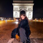 Émilie Nef Naf Instagram - Paris 💙🤍❤️