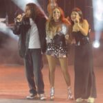 Érika Villalobos Instagram - Lo mejor de la noche: la sorpresa de nuestros hijos. Qué orgullosa me siento… 💚 @7orbellino #TBOConcierto