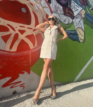 Öykü Serter Instagram - 🤍🍃
@serfbrands ✦
@lovemetoo.official ✦
@lunairestudio.co ✦
@rutkayozis ❤︎
@saimesaime ❤︎
#KO ✦