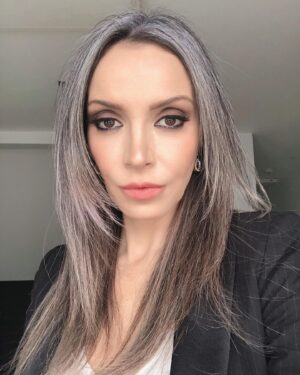 Öykü Serter Instagram - Kış iyi biri🤍🍃
Güneş kremimin güncel fiyatını öğrendim👀Teşekkürler🔥